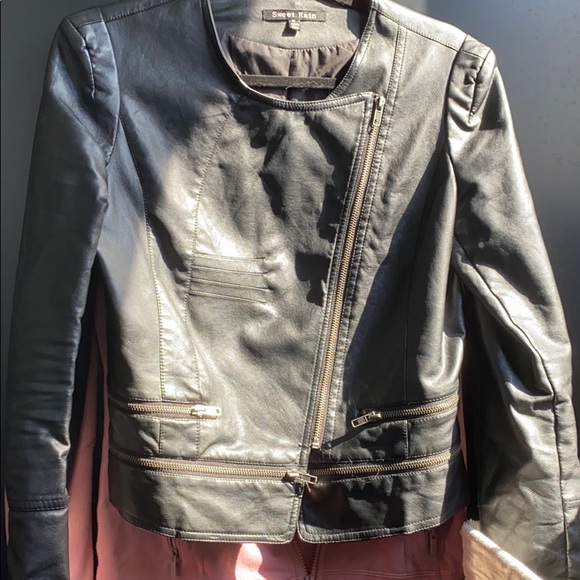 Faux leather jacket (not reap leather) - Picture 3 of 3